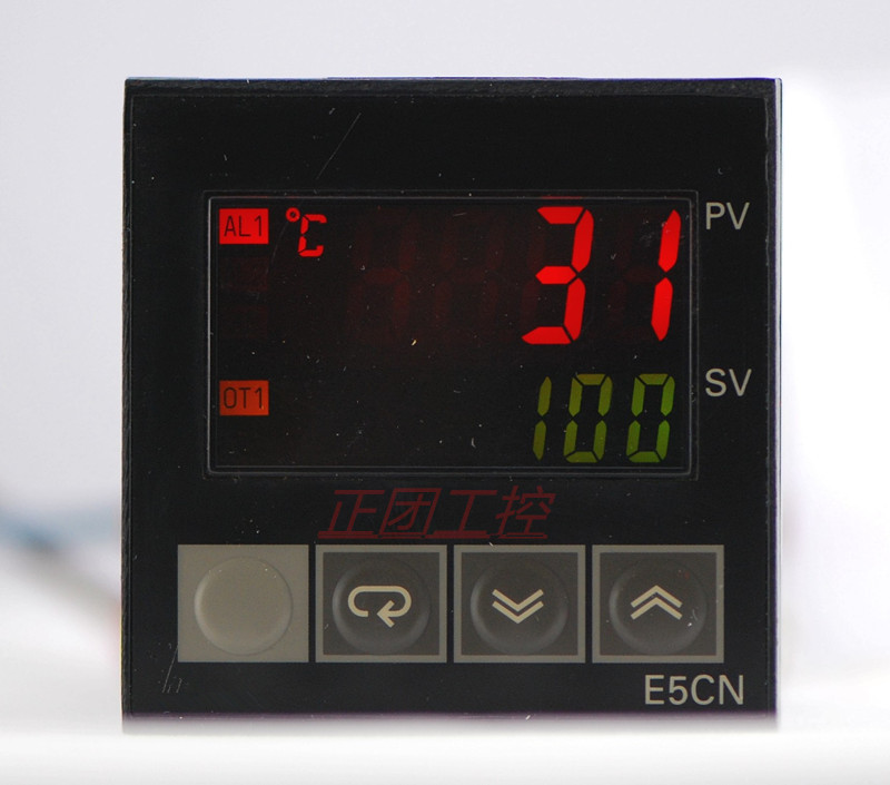 Intelligent Thermostat E5Cn-Q2Mt-500 E5Cn-R2Mt-500 E5C-Q2Hbtc E5Cn-Q2Hbt
