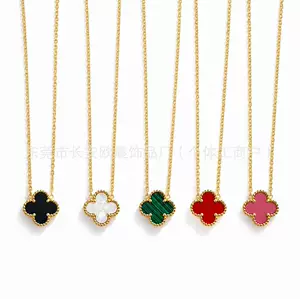 สร้อยคอใบบัวบกใบโคลเวอร์ 4 แฉก สแตนเลสไทเทเนียม ใส่ได้สองด้าน