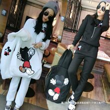 �ﶬ���e�\�ӷ��n��Ůʿ�¿�r���@�ݼӺ�ӽq���b�l��������Ů��