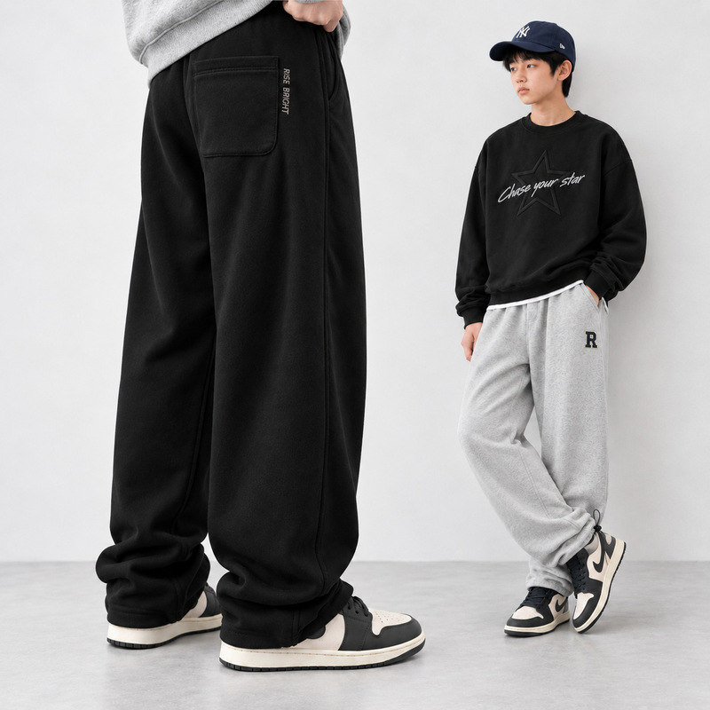 Boys' pants for autumn, loose straight-leg athletic sweatpants for older children and teenagers, R-letter design, can be worn with or without the drawstring Boys' pants for autumn, loose straight-leg athletic sweatpants for older children and teenagers, R-letter design, can be worn with or without the drawstring