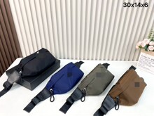 P家拉达专供跨境男士胸包尼龙休闲潮男百搭款潮牌时尚尼龙