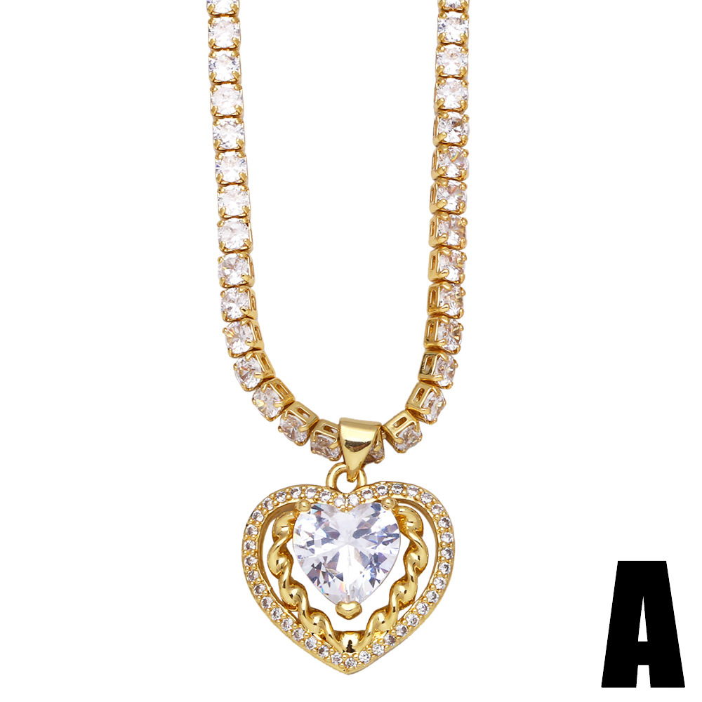 New Simple Necklace Fashion Heart-shaped Hollow Zircon Pendant Necklace display picture 3