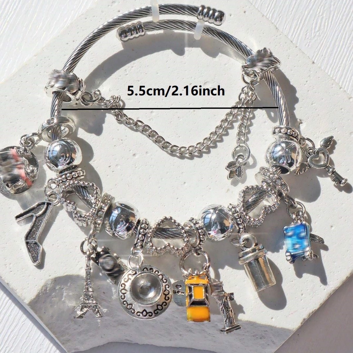 Pulsera Pan-DIY pulsera de estilo explosivo transfronterizo Telescopio Coche Avión Torre de hierro Cámara de café Joyas de amor