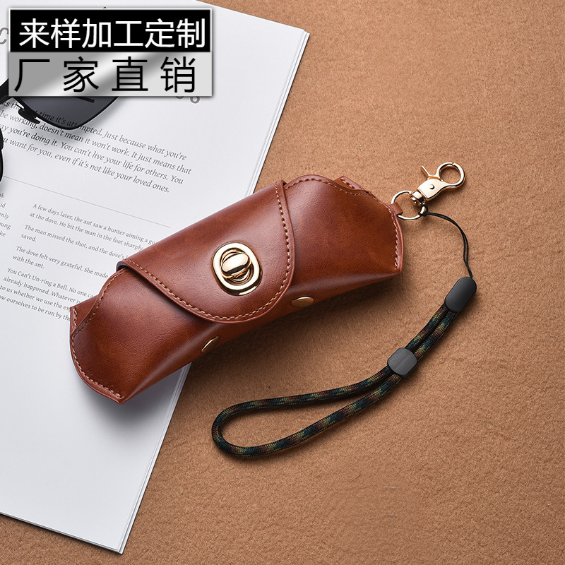 European Retro Style Textured Vegetable-Tanned Leather Glasses Storage Box Travel Portable Sunglasses Bag with Hanging Buckle Glasses Protective Cover