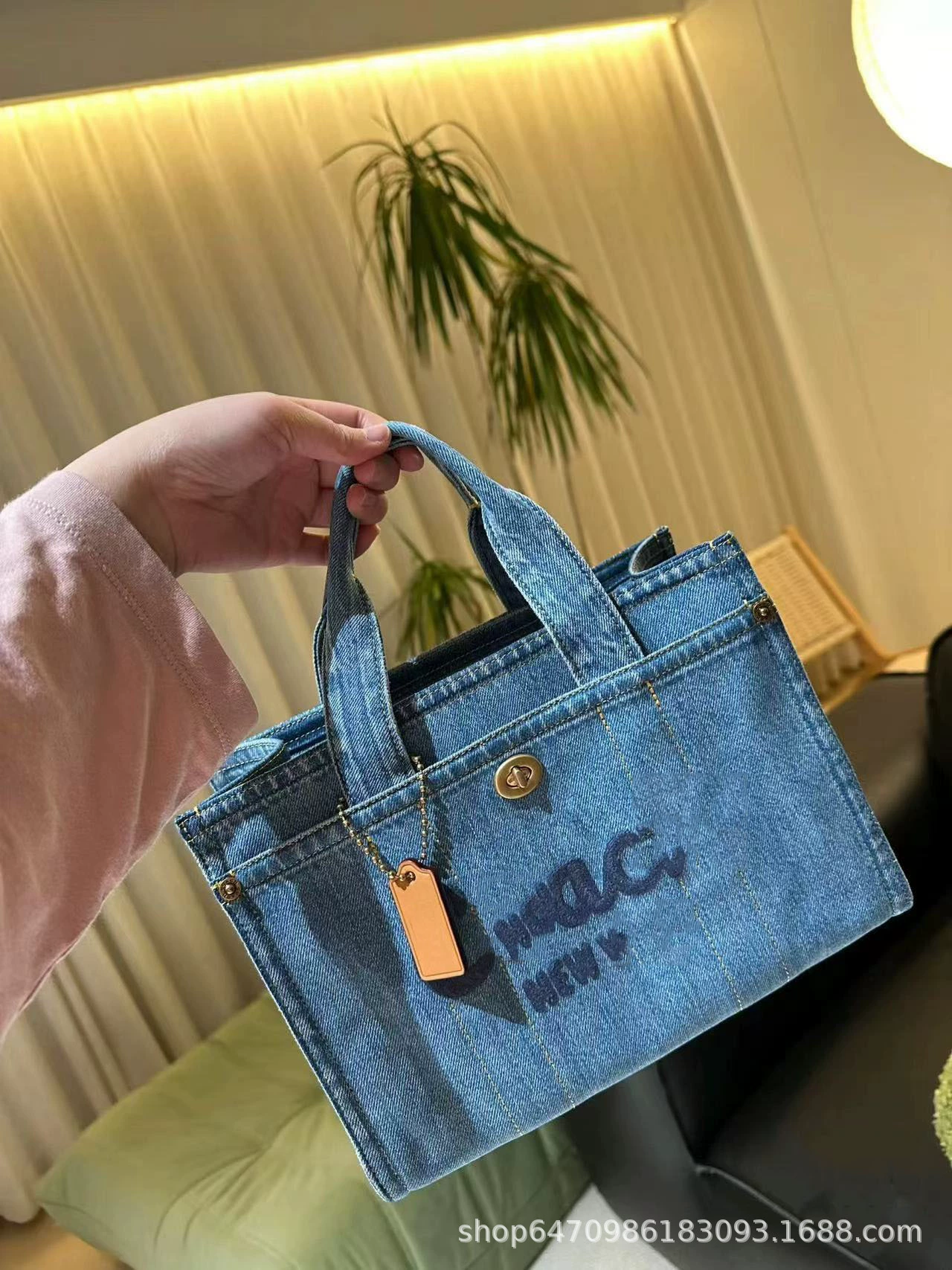 Fashionable denim handheld capacious shoulder bag, laptop