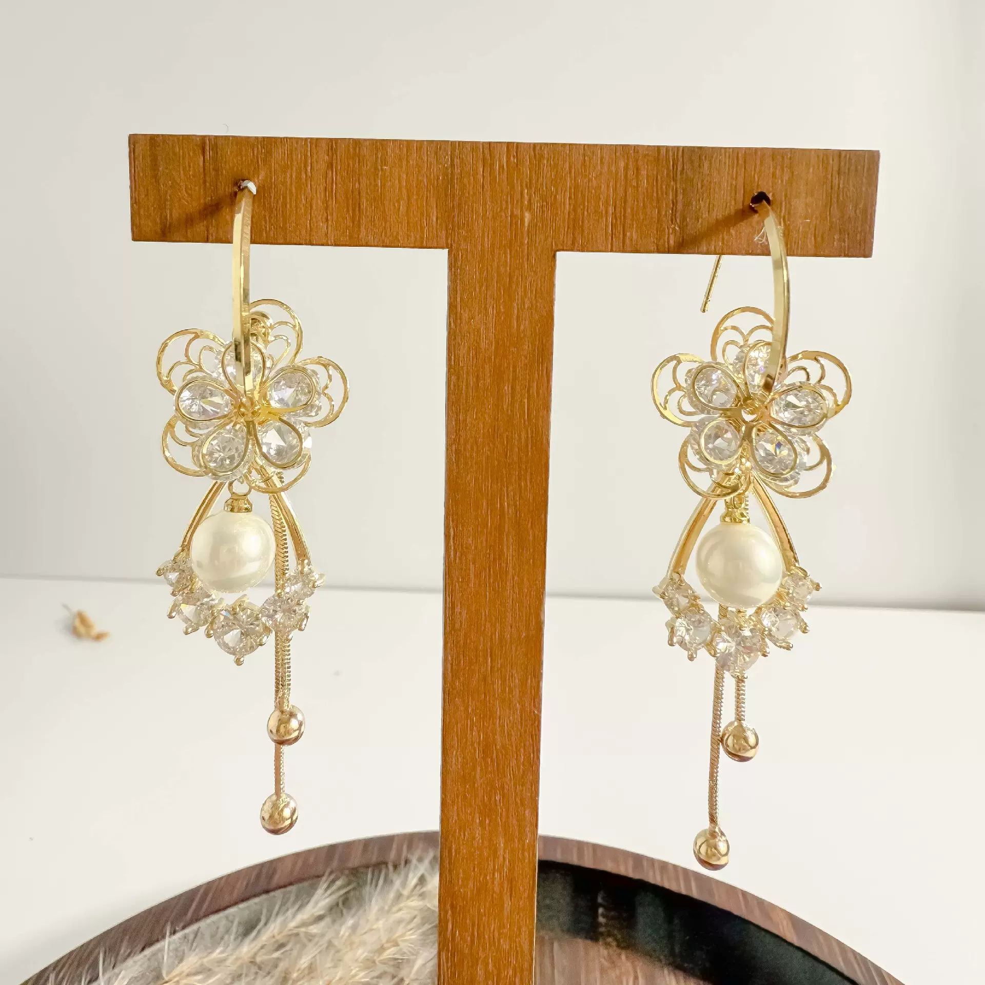 韩版花朵流苏复古水滴菱形长款百搭时尚高级感铜简约小众女耳环