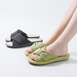 �ļ��Ҿ����o��͸�⽻��͛���Ь��Ů�ļ��҃�ľ�ذ���ʽ�����p��