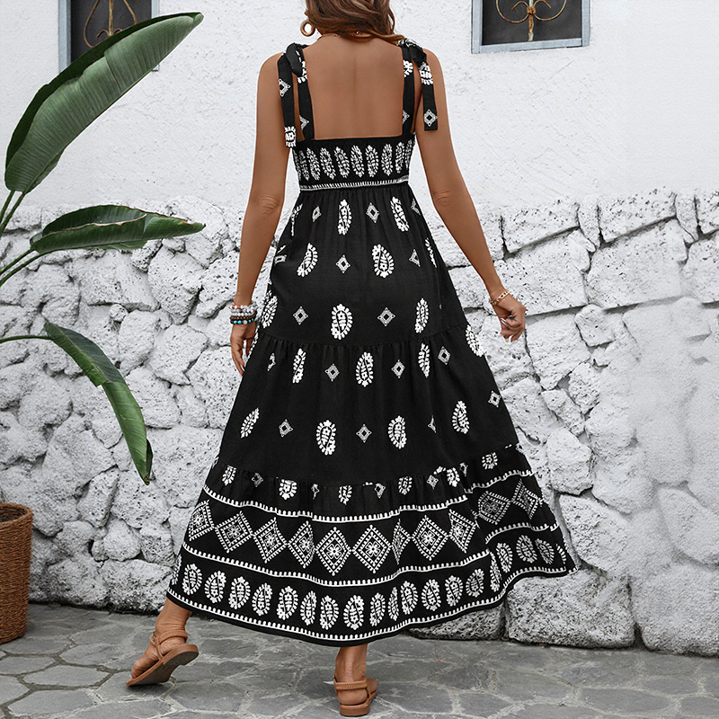 Summer Leisure And Vacation Strapless Dress With A Slim Fit, Ethnic-Style Printed Dress_ecoleips.com