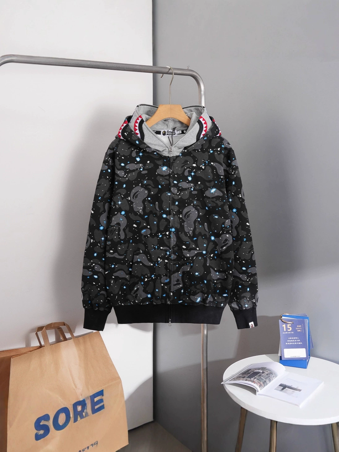 (Cross-border trading), camouflage cloth, shark, sweatshirt with hood with zipper, with embroidery