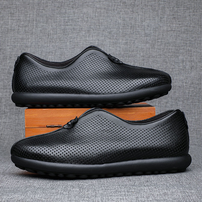Verano viejo Beijing zapatos de tela sandalias de cuero casuales de los hombres de piel de vaca transpirable agujero papá zapatos de mediana edad y ancianos zapatos de los hombres suaves