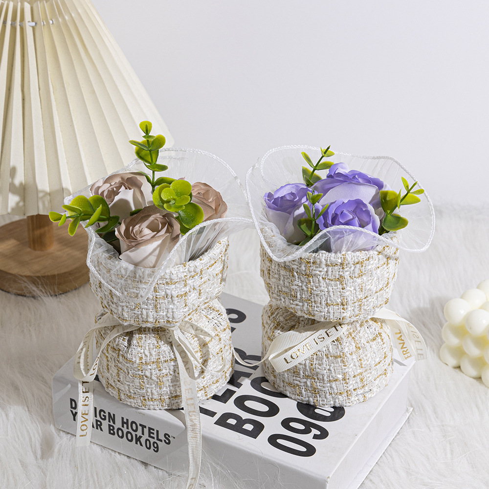 520 Día de San Valentín mini estilo francés fragancia rosa ramos de jabón regalo de cumpleaños regalo de mano