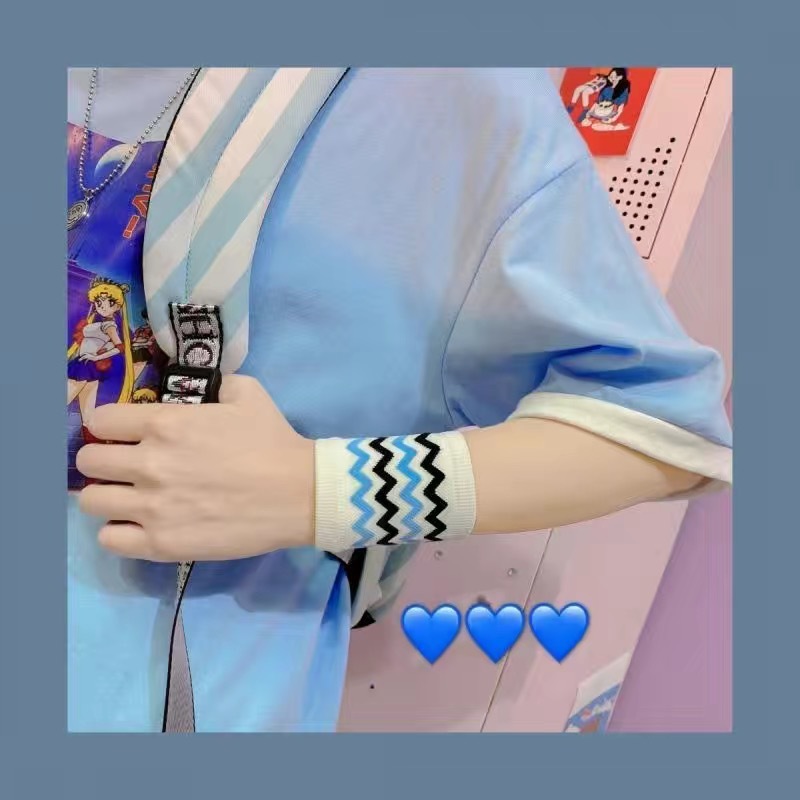 Cicatriz que cubre joyas muñeca correa de muñeca femenina cuerpo japonés y coreano rayado muñeca guardia moda femenina verano primavera delgada ins estilo