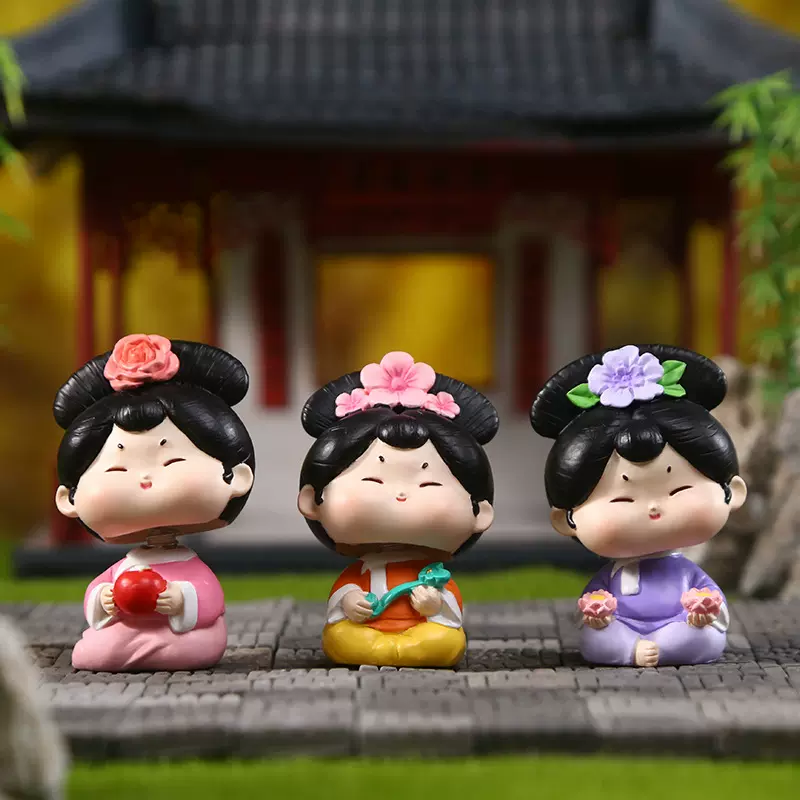 新款糖格格摇头摆件车用车载可爱公仔车摆桌面树脂工艺品摆件批发