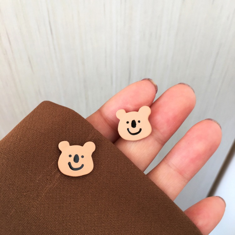 Cute Cartoon Smiling Bear Earrings display picture 4