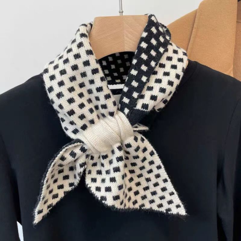 정사각형 격자 무늬 흑백