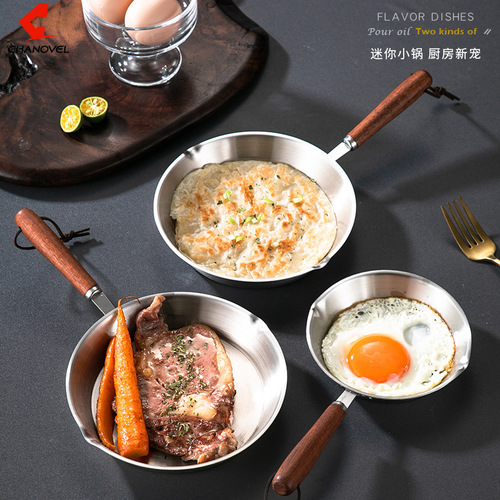 304 stainless steel mini flat-bottomed frying pan with wooden handle, splashing oil pan, hot oil pan, uncoated flat-bottomed frying pan, omelette plate