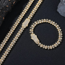 �����f��ʮ�ּ��ʯ��ѩ��朽��^�L���朕r�г����Ԛ��Ʒ