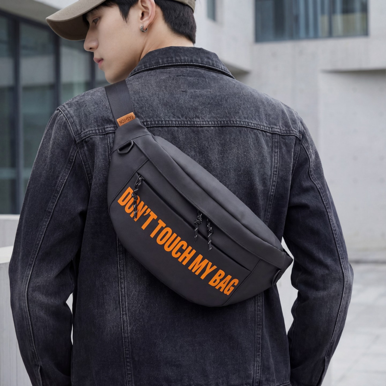 Trendy casual backpack for men, chest bag wholesale, Korean style fashion commuter cycling shoulder bag, cross-border crossbody bag