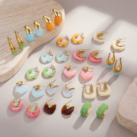 耳环;项链;手链