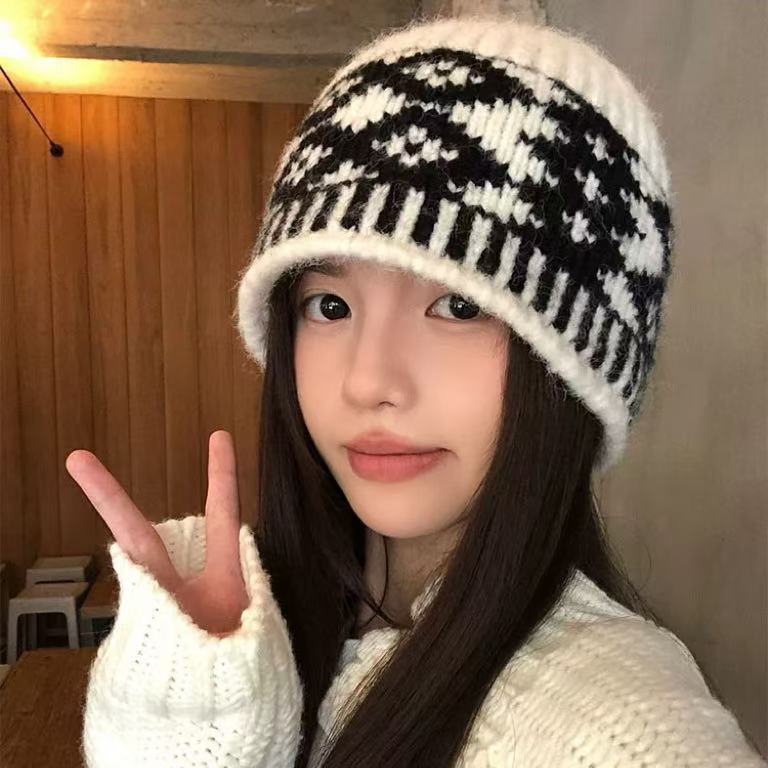 秋冬保暖毛线帽手工编织镂空包头帽女民族风流苏护耳套头针织帽子|undefined