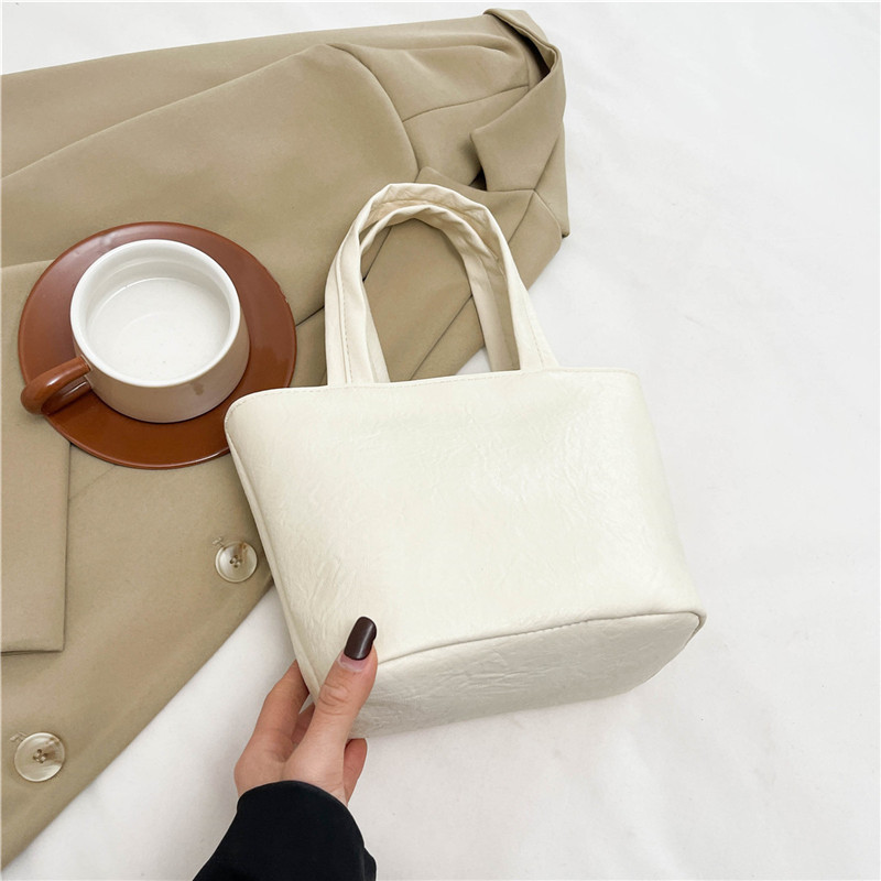 2024 invierno nicho de ocio bolso de mano cuadrado bolso de cuero suave simple viaje de hombro bolso de braza para trabajar bolso de mujer