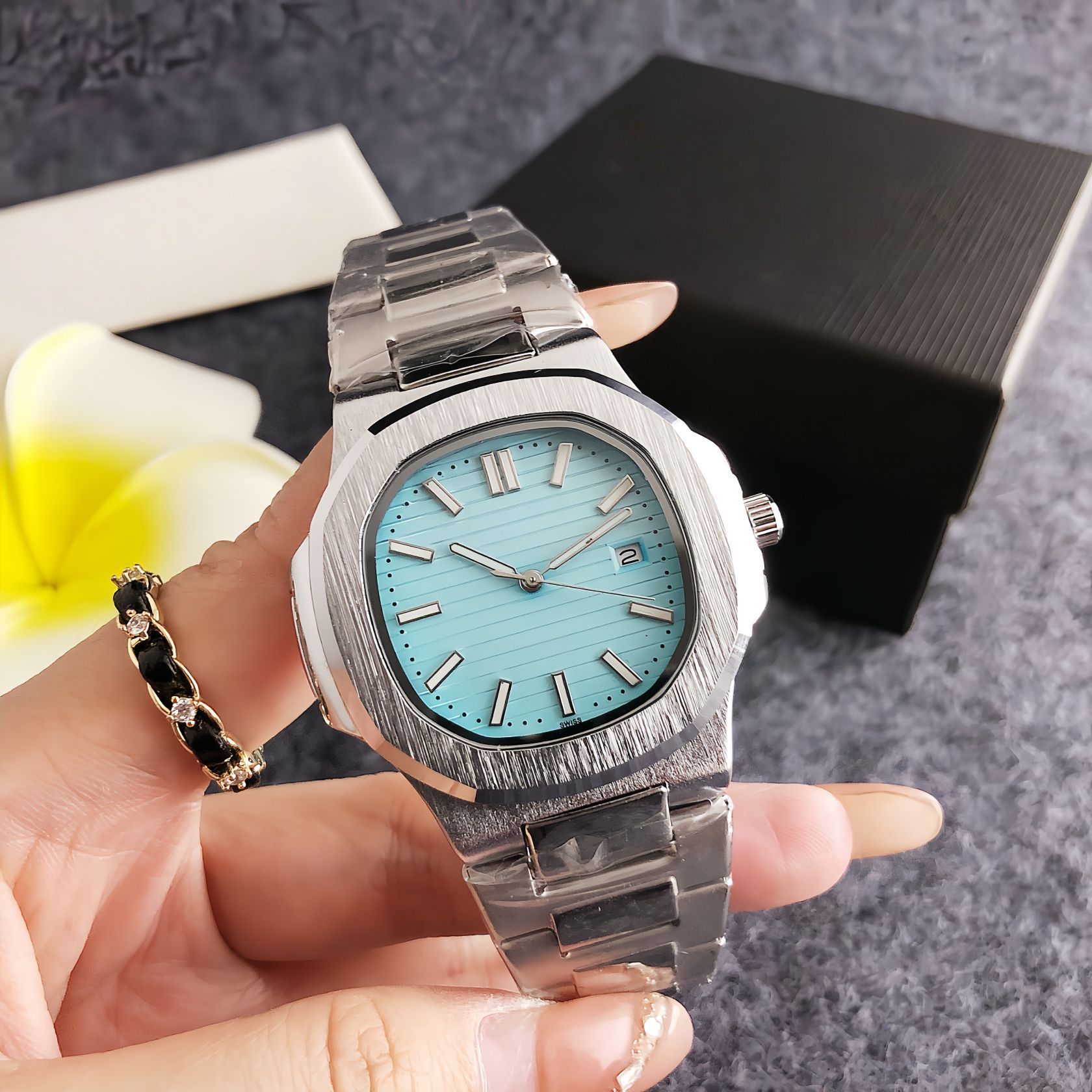 2025 Men's Foreign Trade Stainless Steel 3-Hand Calendar Versatile Second Domestic Movement Watch Manufacturer Wholesale One Piece