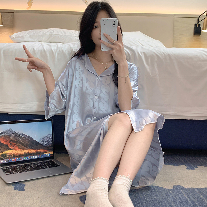 2023 camisón de seda de hielo Jacquard de verano de las mujeres de manga corta delgada cardigan casual simple solapa de seda ropa para el hogar vestido