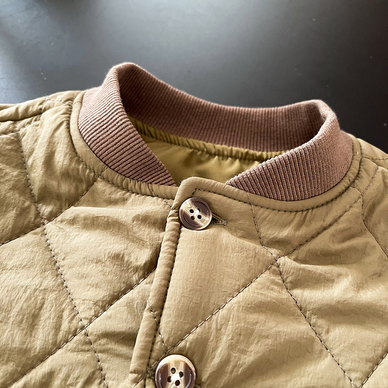 Ropa ligera acolchada de algodón para niños 2023 Otoño e Invierno ropa acolchada de algodón engrosada para niños nuevos
