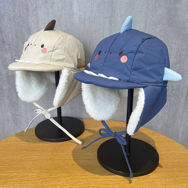 Sombreros para niños de dinosaurio caliente invierno gorras de rayos para bebés casuales lindos gorras de protección de oídos para niños y niñas con gorras de terciopelo