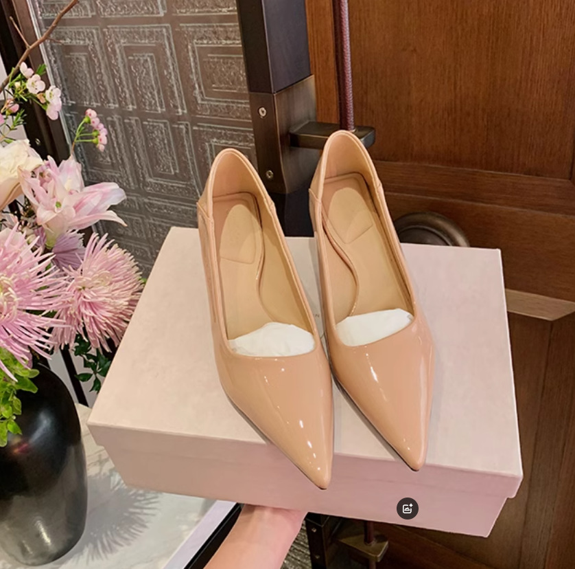 Druina hija ~ Temperamento pequeño puntiagudo boca baja sandalias vacías trasero mujeres tacón de aguja francés ocelote zapatos individuales mujeres