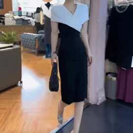 23202婕妤秀时尚连衣裙女2023夏季款气质优雅收腰显瘦拼接女神裙