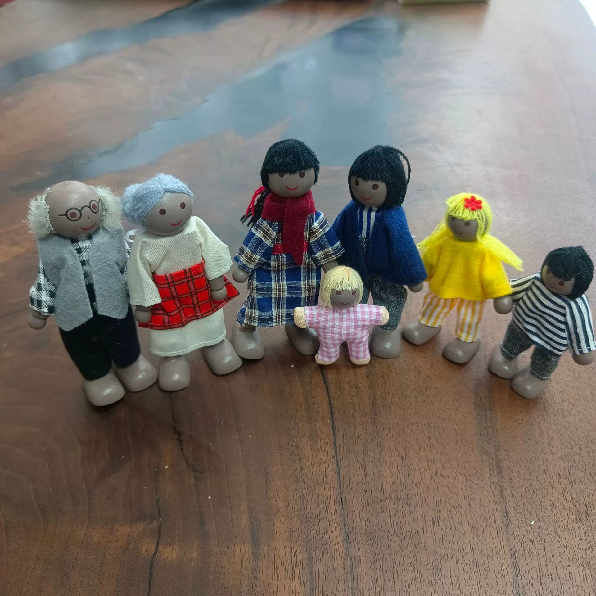 Африканский образ семьи кукол 7 домашних деревянных пазлов