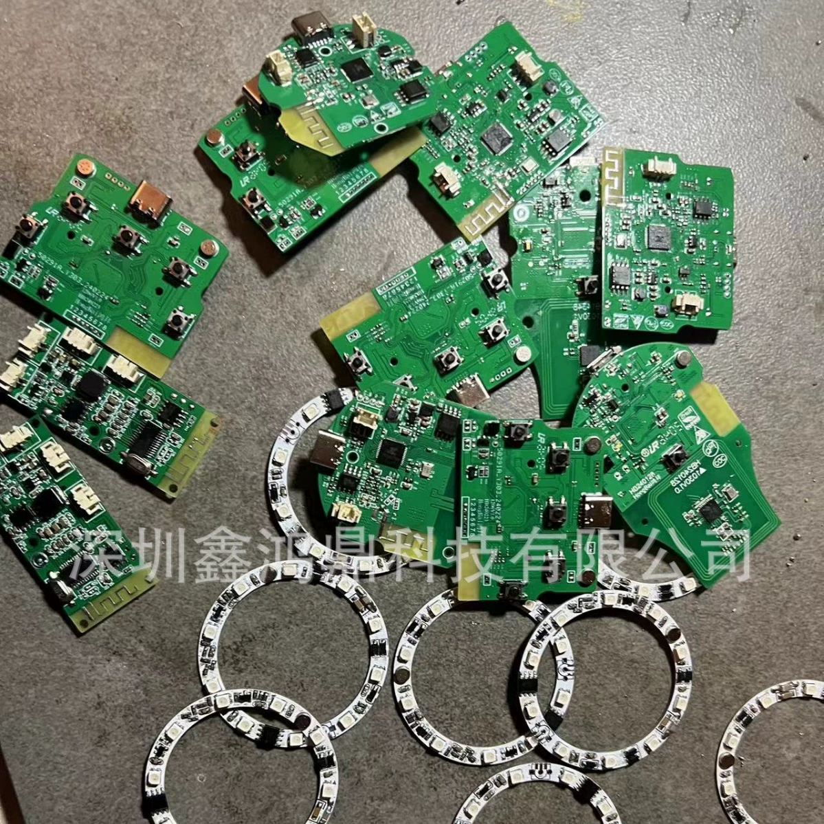 Разработка и кастомизация решения для умной игрушки-компаньона с ИИ, интеллектуальная голосовая игрушка-компаньон с ИИ, разработка плюшевых игрушек