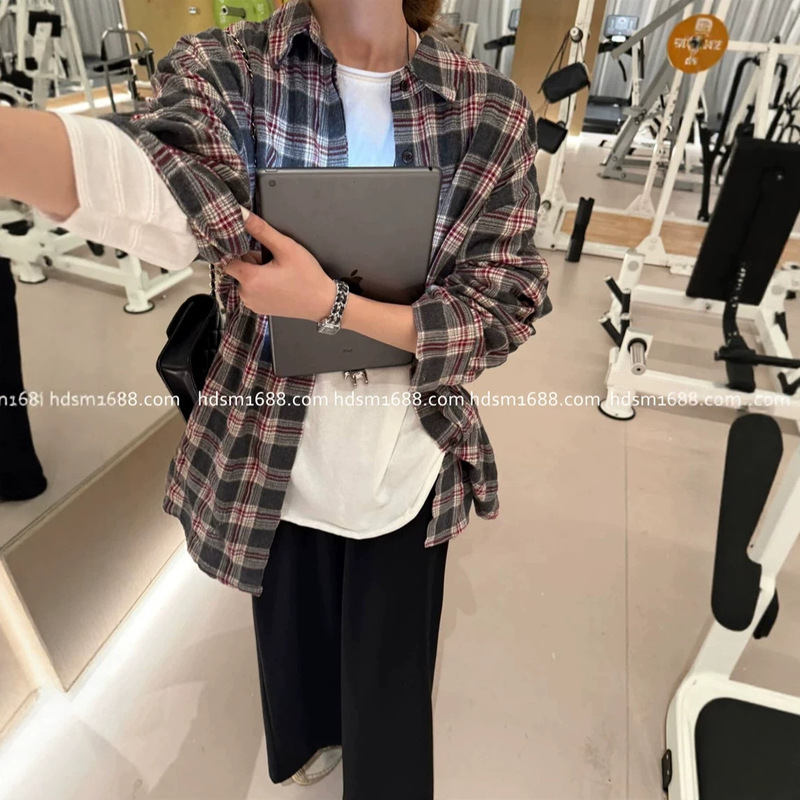 【Garment-washed naturally rolled hem T-shirt】Raglan sleeves, 100% cotton, casual and relaxed base top for women