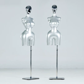 模特;鞋撑/鞋楦;展示衣架