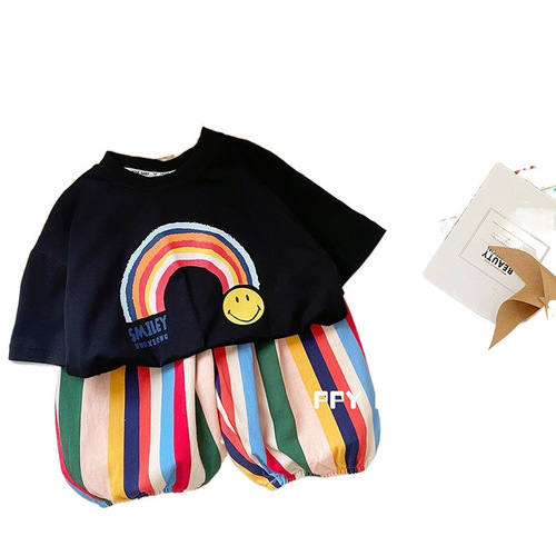 2025 new summer dress baby Western-style all-match top for boys, rainbow strip, quarter pants, two-piece trendy children's suit