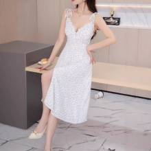 欧美亚马逊跨境外贸精品女装漏背波点透气吊带v领连衣裙性感镂空