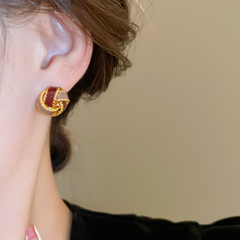 Silver Needle Oil Dropping Fried Dough Twists Cross Round Earrings Female Personality Earrings Temperament Earrings Small And High_voghion.com