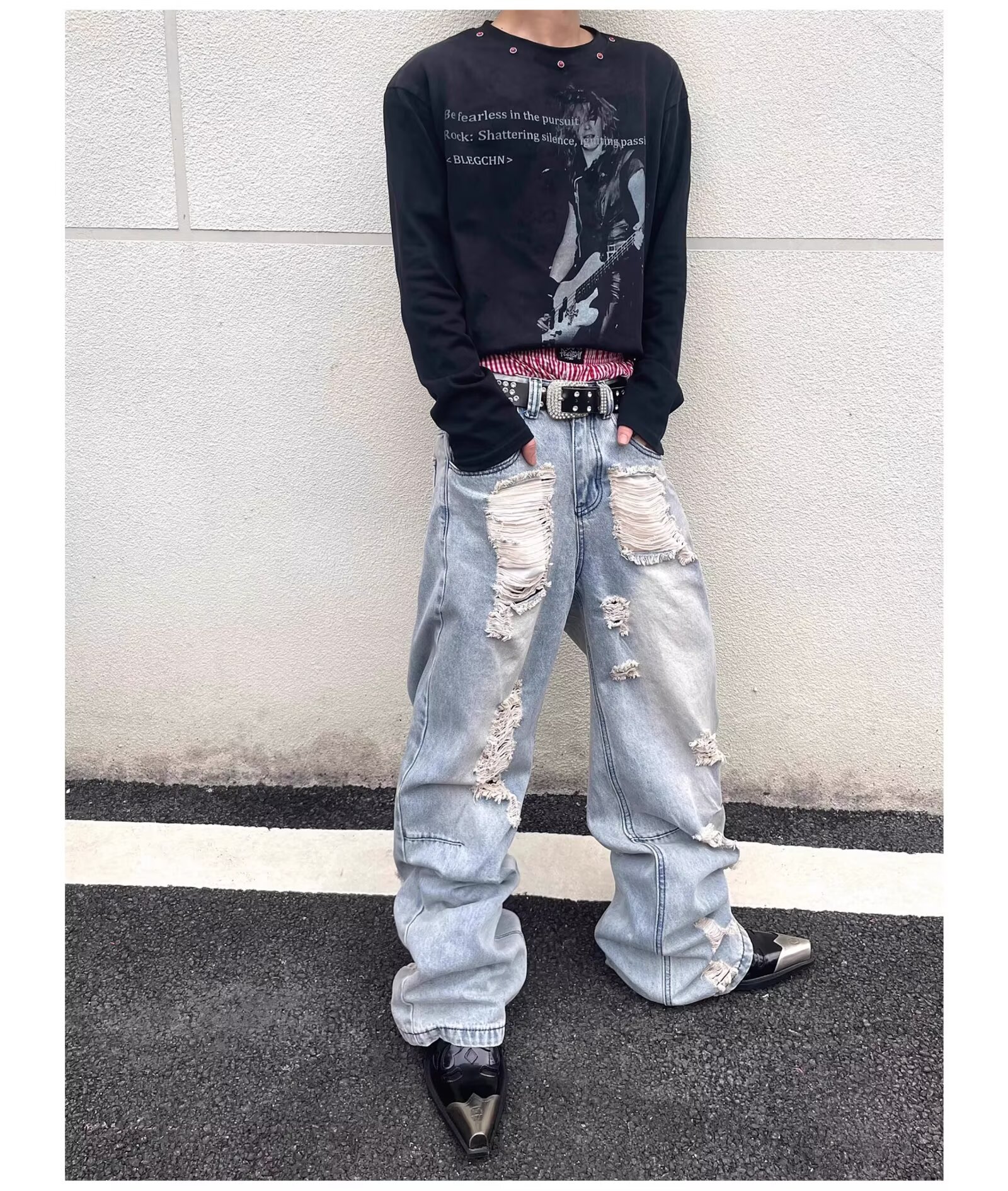 Men's American High Street Style Washed Ripped Jeans Loose Straight Leg Casual Edgy Slightly Flared Blue Mid Waist Zipper Fly_mkmklike.com
