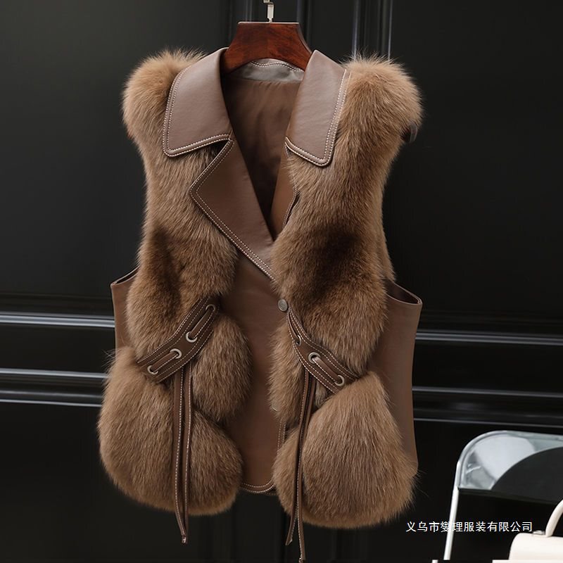 2025 New Style Fur Vest Women's Short Fur Autumn and Winter Young Outwear Splicing Imitation Fox Style Slim Fit