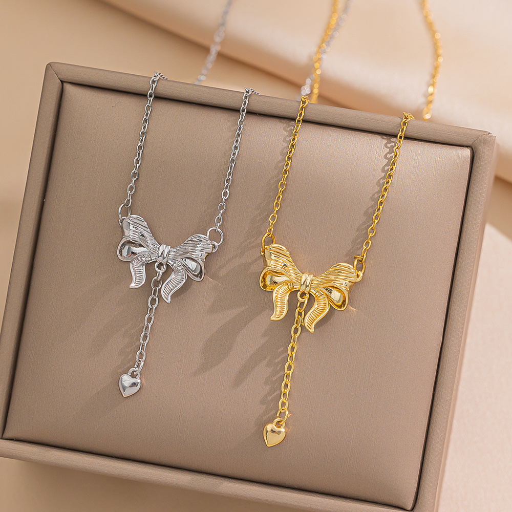 Titanium Steel Material Bow, Tassel, Heart Necklace, Car Flower Craftsmanship, Sparkling Collarbone Chain, Fugitive Princess Temperament, Versatile_voghion.com