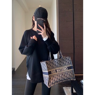 �OӋ��С�� ����㼑��L�ٴ��@�ݟoñ�A�I���^�l��Ů26����H031201