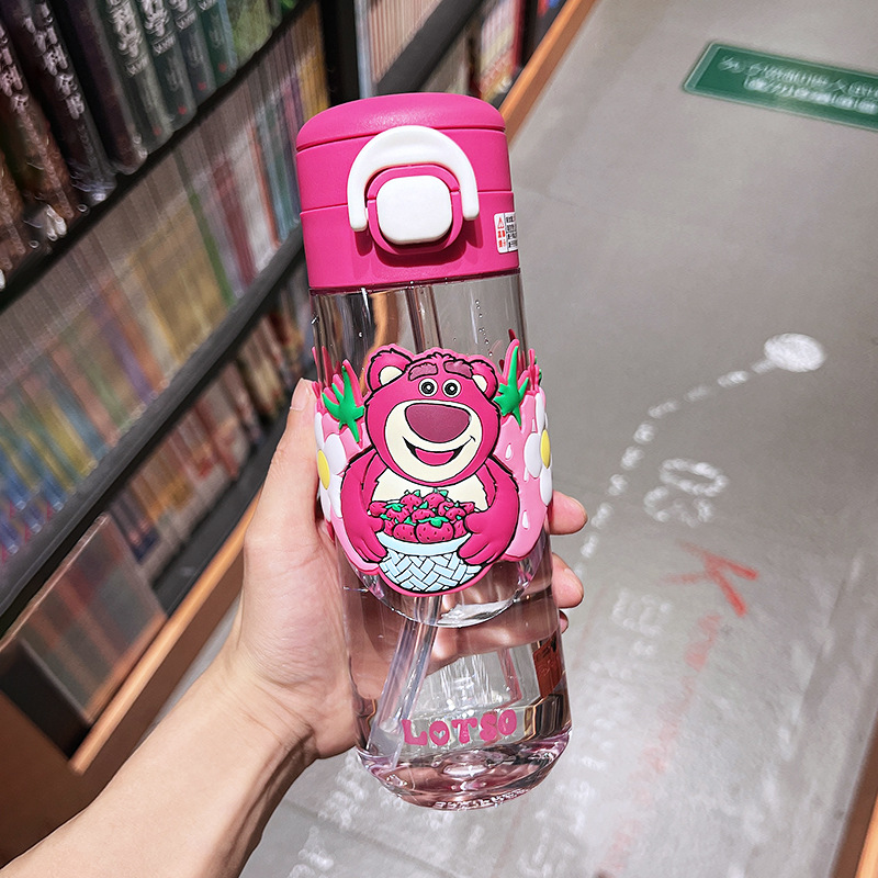 Strawberry Bear series children's water cup for girls, high-quality and stylish with straw, suitable for primary school students, portable and large capacity water bottle