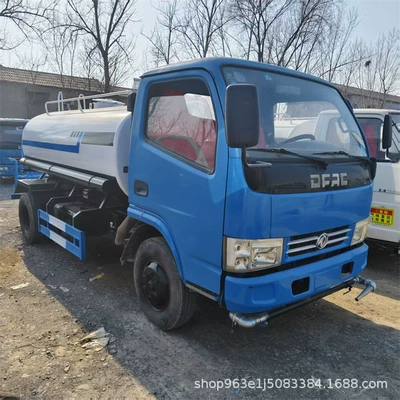 Export Country Five-Stock Grade Tang Jun 5-Cubic Meter Sprinkler Truck for Urban Road Maintenance, Dust Suppression, Sprinkler Truck with Cannon Mist Cooling Spray
