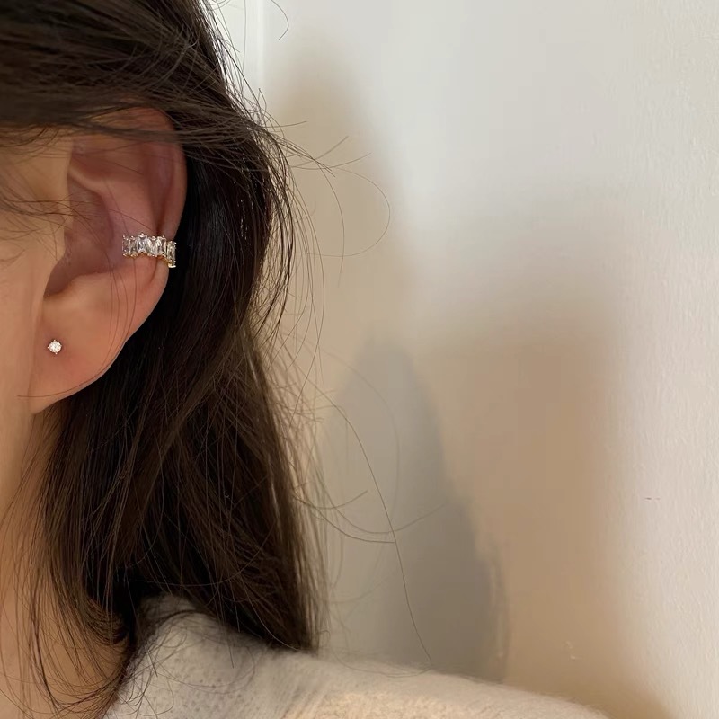 Pendientes de clip de hueso de oreja de metal de circón retro PERLA para mujer Corea del Sur simple todo partido personalizado no perforado pendientes