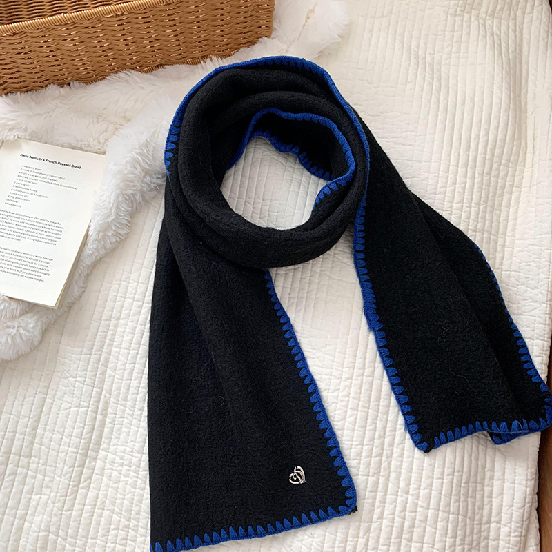 Alta sensación verde imitación de cachemira bufandas de piel de mujeres otoño y invierno 2025 sensación de atmósfera gruesa calentamiento de los estudiantes bufandas