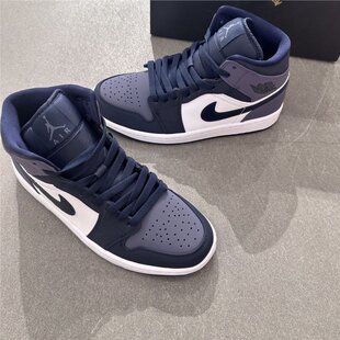AJ1�ߎ�ɣ���Ϻ����_ֺ��Ů�@��Ь��ĥ���e��H��Ь