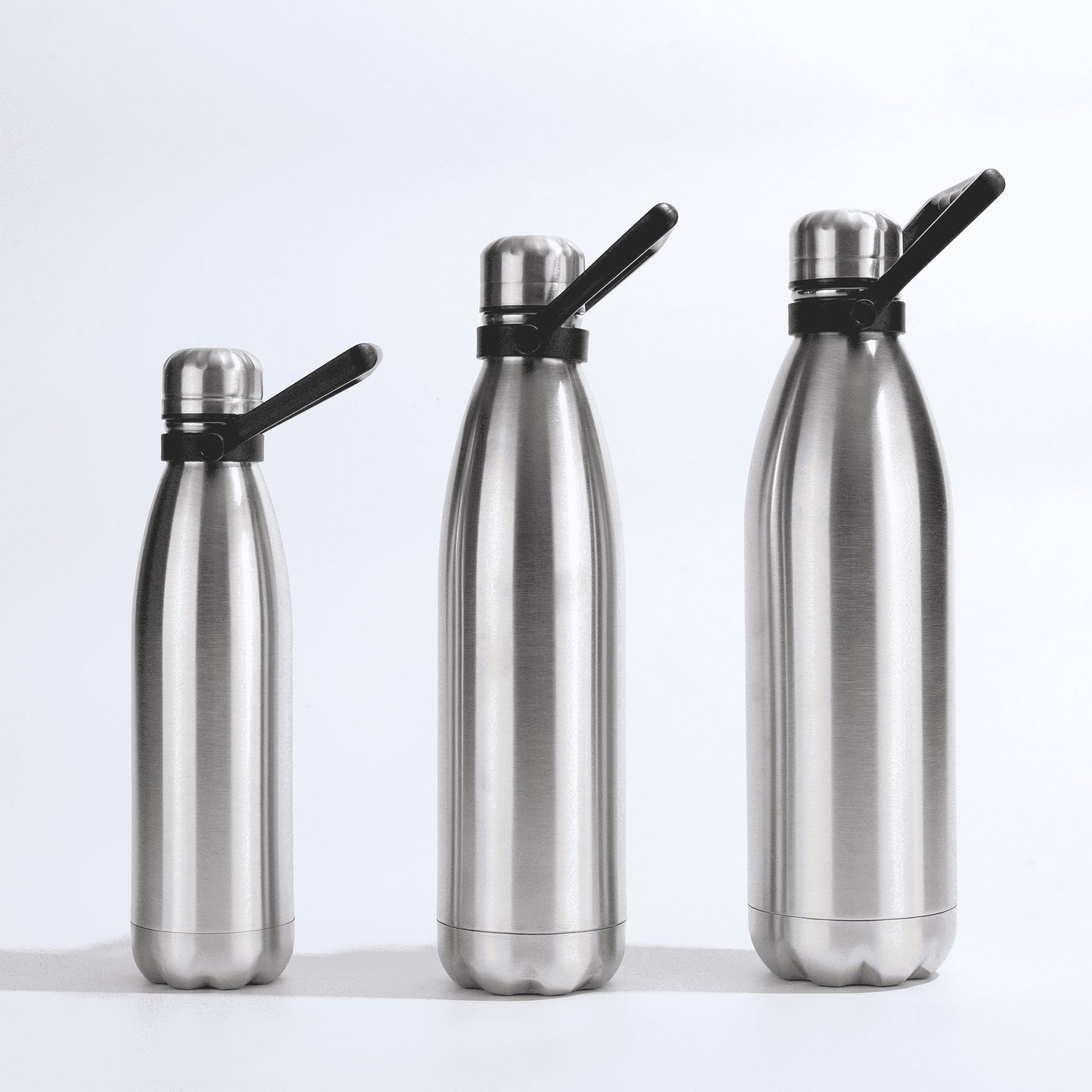 Botella de coja estadounidense transfronteriza de Amazon, deportes al aire libre, taza de agua portátil de gran capacidad, botella de boca pequeña de doble capa de acero inoxidable