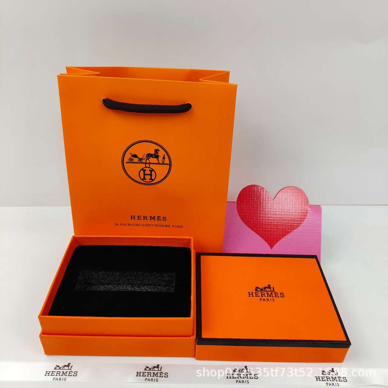 립스틱 상자를 사랑해