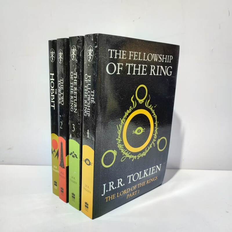 The Lord of the Rings and the Hobbit 4-Volume Set English Version Book the Hobbit and the Lord of Th